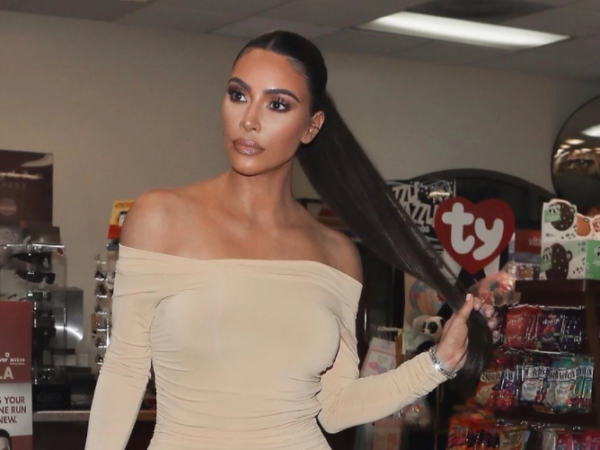 Kim Kardashian recebe elogios pela performance de American Horror Story 1 Kim Kardashian recebe elogios pela performance de American Horror Story