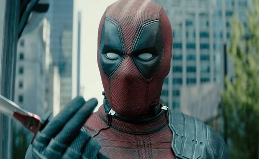 O diretor de Deadpool 3 queria evitar conjuntos de tela verde no estilo MCU