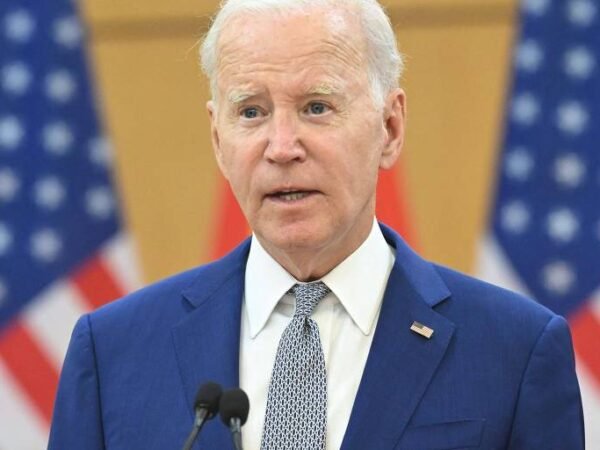 Biden insta Congresso a apoiar projeto de lei de US$ 74 bilhões para armar Israel e Ucrânia
