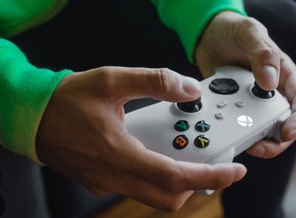 Qual console Xbox devo comprar em 2023