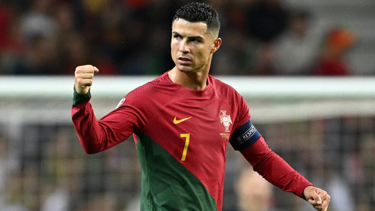 Cristiano Ronaldo vai jogar por Portugal contra o Liechtenstein