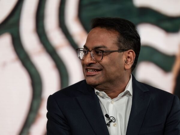 O café favorito do CEO da Starbucks tem conexão indiana e custa US$ 3,35 1 O café favorito do CEO da Starbucks tem conexão indiana e custa US$ 3,35