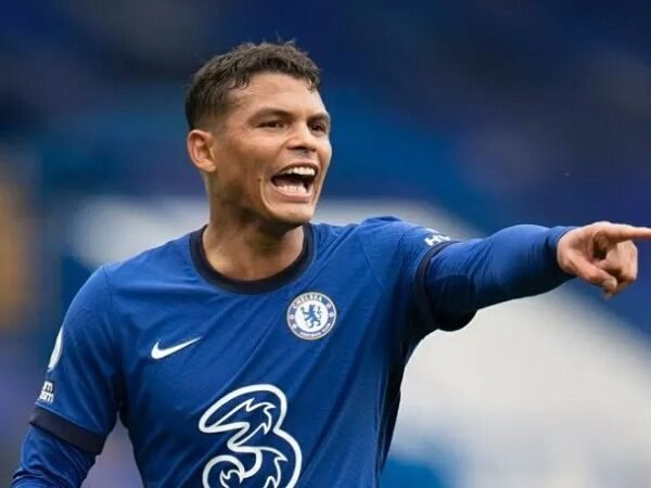 Thiago Silva elogia a estrela do Chelsea, que ele chama de um ótimo ouvinte