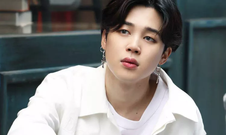 Jimin do BTS estreia a cabeça raspada na ‘última’ sessão ao vivo antes do alistamento militar