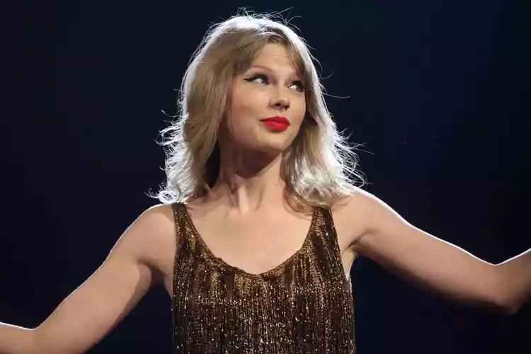 Taylor Swift enfrenta pedido de boicote de Megyn Kelly depois de participar de evento beneficente em Gaza e comemora aniversário em grande estilo