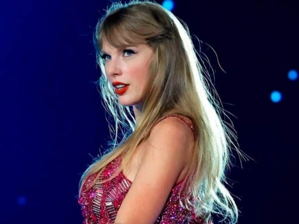 Taylor Swift se junta a Beyoncé e Oprah Winfrey na lista das mulheres mais poderosas do mundo da Forbes em 2023 1 Taylor Swift se junta a Beyoncé e Oprah Winfrey na lista das mulheres mais poderosas do mundo da Forbes em 2023