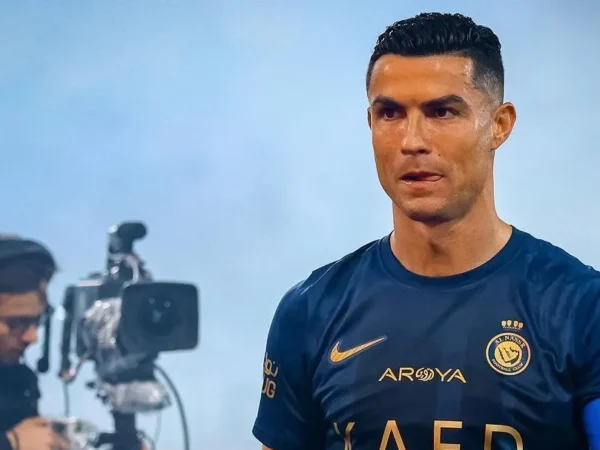 Cristiano Ronaldo faz postagem nas redes sociais antes do amistoso do Al Nassr contra o Inter Miami de Lionel Messi