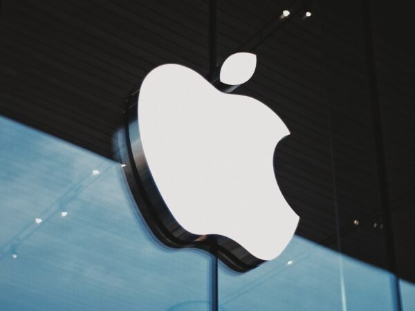 Apple cancela trabalho em carro elétrico, diz fonte