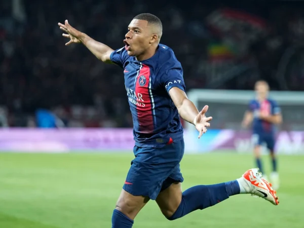 Arsenal interessado em Kylian Mbappe
