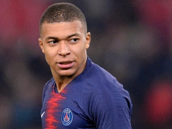 Como se saiu o alvo do Real Madrid, Kylian Mbappe, pelo PSG nesta temporada