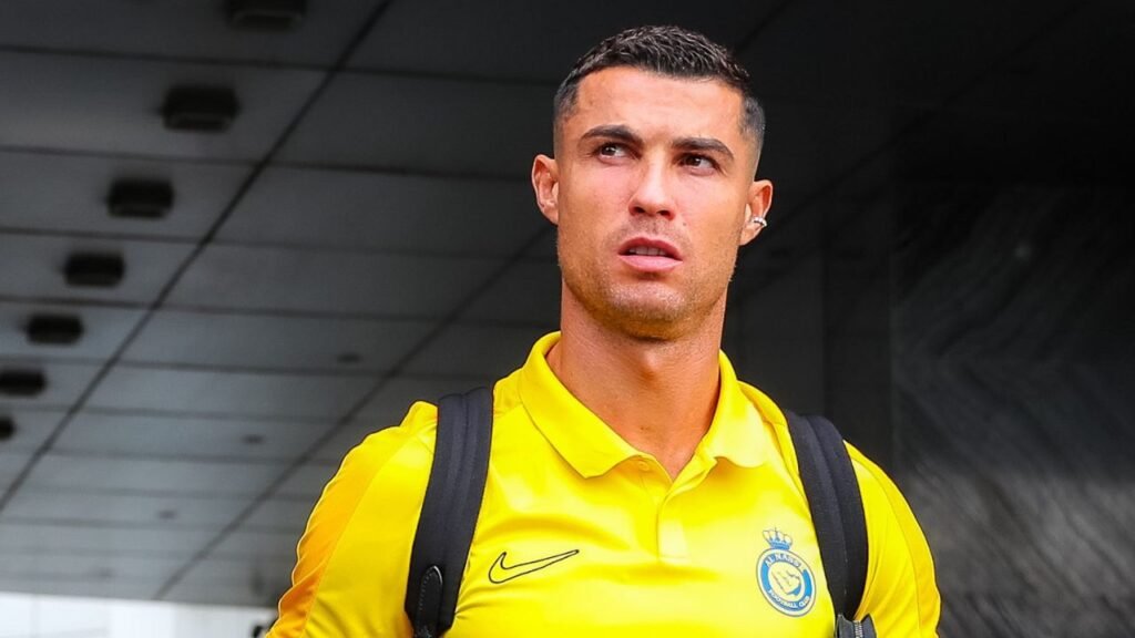 Cristiano Ronaldo chega à academia após receber suspensão de 1 jogo antes do confronto do Al Nassr contra o Al Hazm