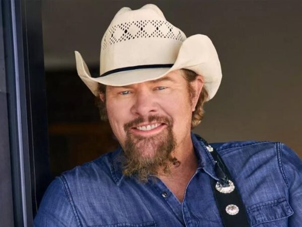 O cantor e compositor de música country Toby Keith morre aos 62 anos 1 O cantor e compositor de música country Toby Keith morre aos 62 anos