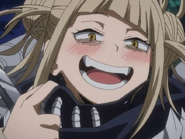 Os fãs de My Hero Academia acusam Bones de arruinar o rascunho de um animador para a cena de Toga 1 Os fãs de My Hero Academia acusam Bones de arruinar o rascunho de um animador para a cena de Toga