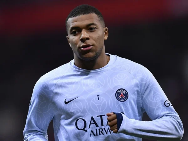 PSG identifica o principal substituto de Kylian Mbappe quando o alvo do Real Madrid partir no verão 1 PSG identifica o principal substituto de Kylian Mbappe quando o alvo do Real Madrid partir no verão