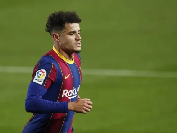Philippe Coutinho comenta decisão de Xavi de deixar o Barcelona no final da temporada 1 Philippe Coutinho comenta decisão de Xavi de deixar o Barcelona no final da temporada