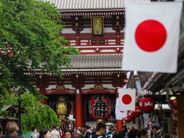 Taxa de inflação do Japão cai para 2% em janeiro