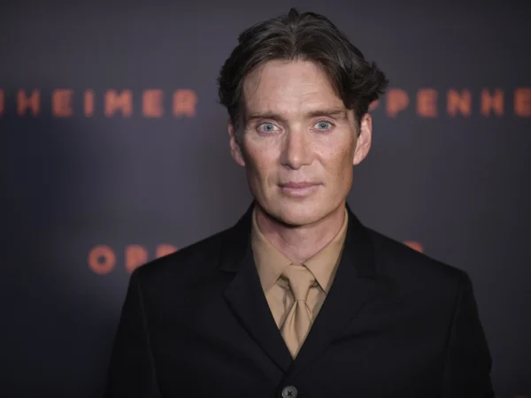 Cillian Murphy viaja para Hollywood para a noite do Oscar 1 Cillian Murphy viaja para Hollywood para a noite do Oscar
