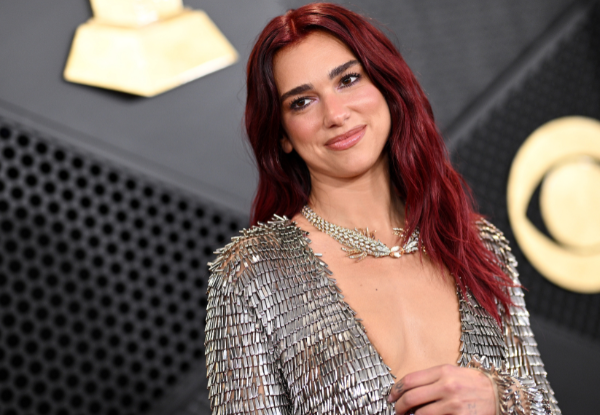 Dua Lipa anuncia seu primeiro álbum em quatro anos