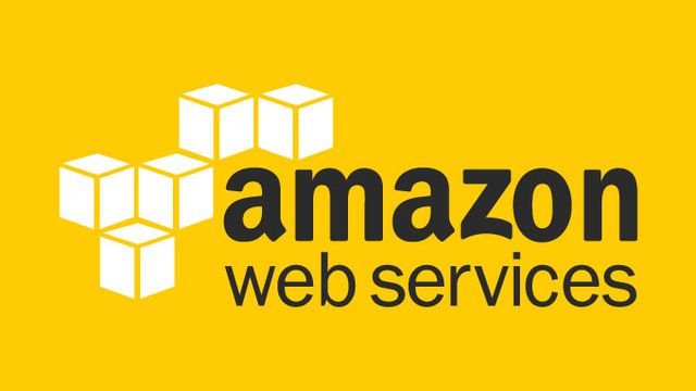 Amazon Web Services demite centenas de funcionários