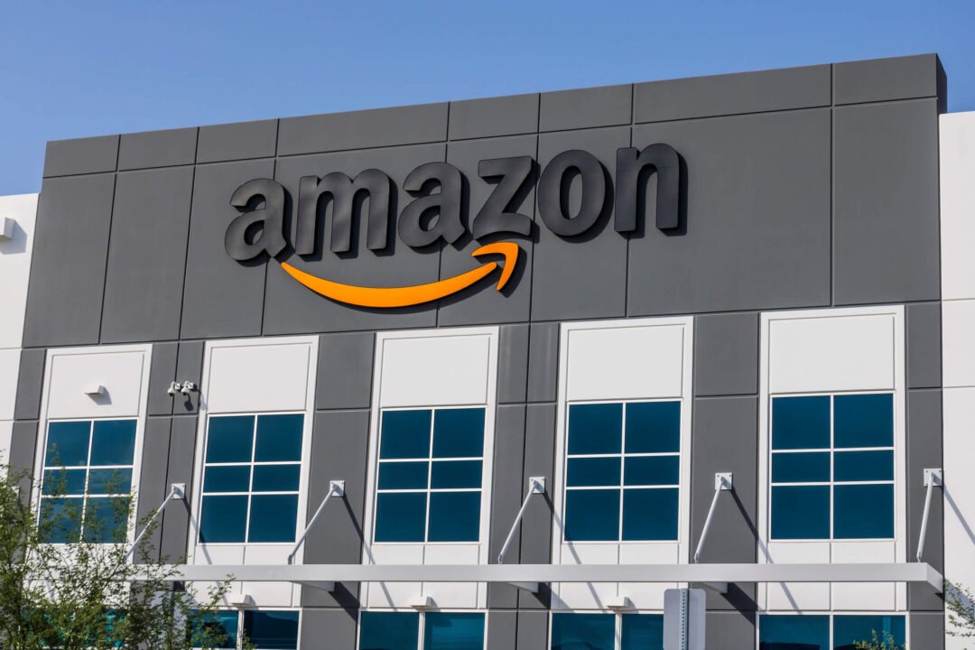 Resultados trimestrais da Amazon superam estimativas de Wall Street