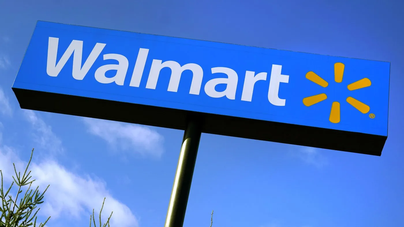 Walmart eleva previsão de vendas e lucro para o ano
