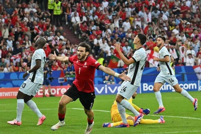 Vitória de Geórgia sobre Portugal leva os georgianos às oitavas de final do Euro 2024