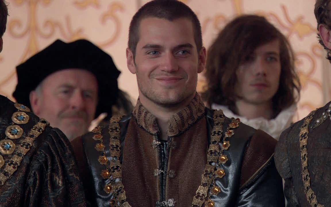 Henry Cavill pediu desculpas após filmar The Tudors