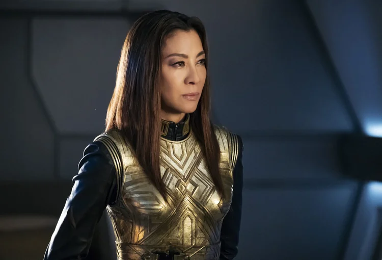 Michelle Yeoh estará em Avatar 4 e 5