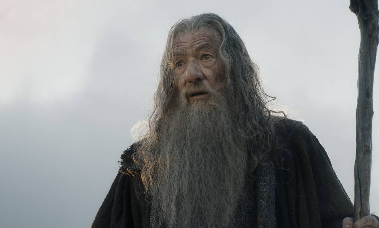 Ian McKellen é convidado a reprisar Gandalf