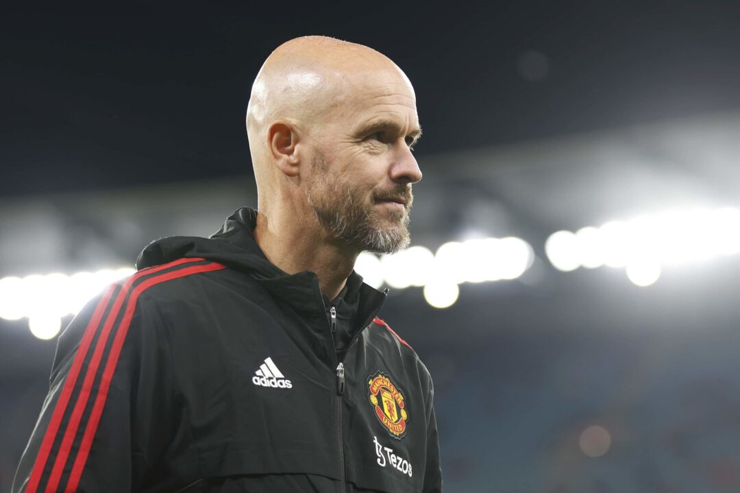 Manchester United emite forte apoio a Erik ten Hag