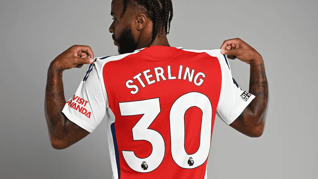 Número do elenco de Raheem Sterling revelado no Arsenal